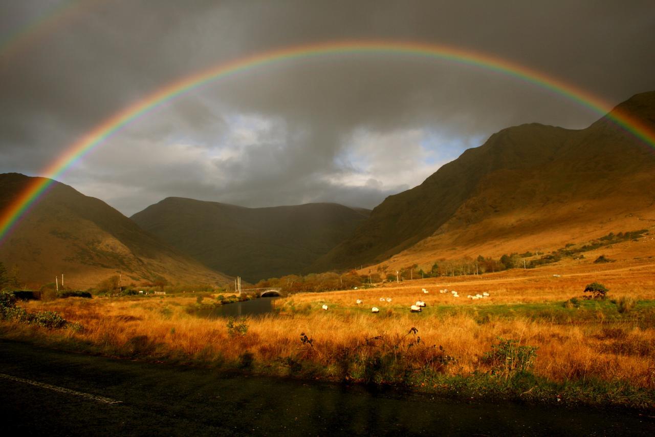 Wild Atlantic Hostel Leenaun Exteriér fotografie