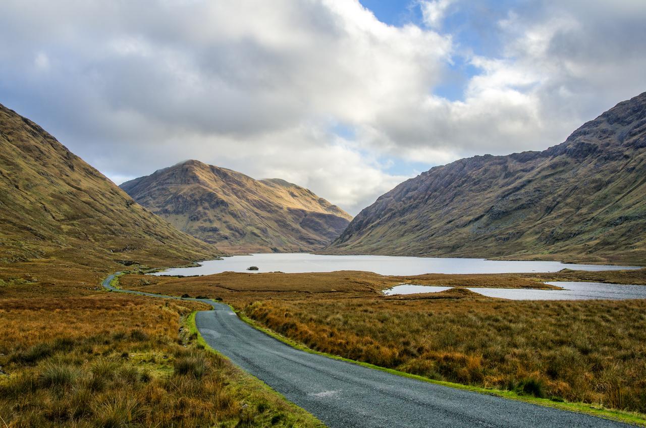 Wild Atlantic Hostel Leenaun Exteriér fotografie