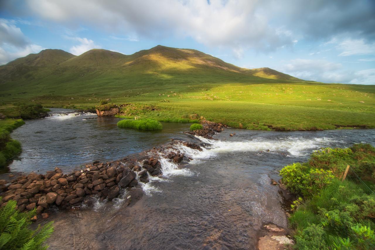 Wild Atlantic Hostel Leenaun Exteriér fotografie